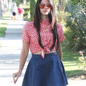 set of American Apparel Skater Skirt (XL) and white top (m/l) aso Lana Del Rey